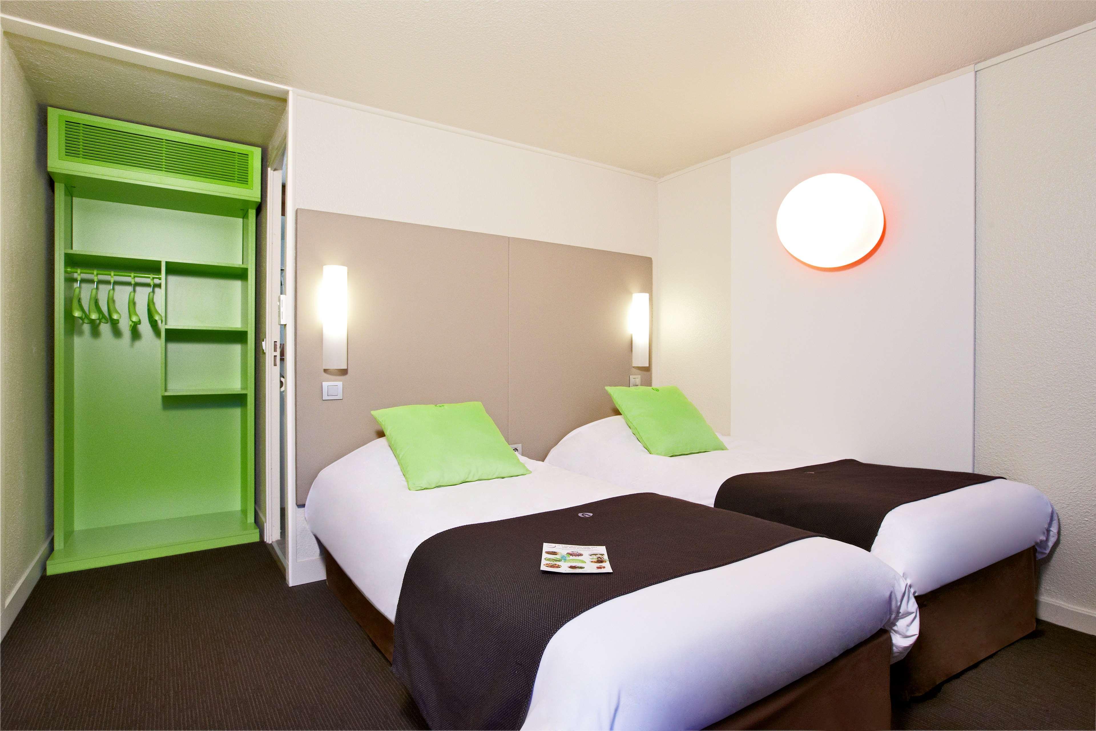 Hotel Campanile Le Havre Nord - Montivilliers Exterior foto
